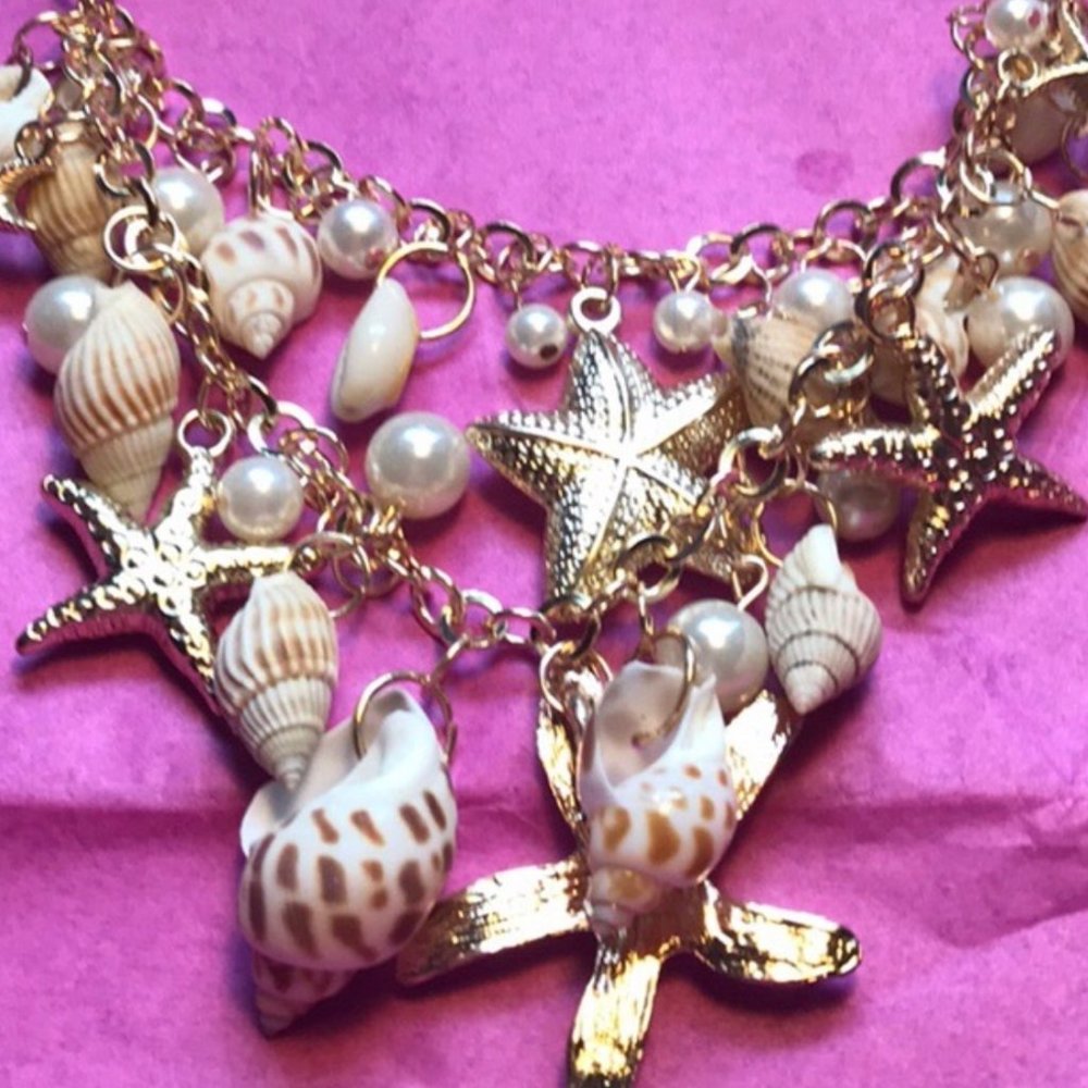 Seashell necklace